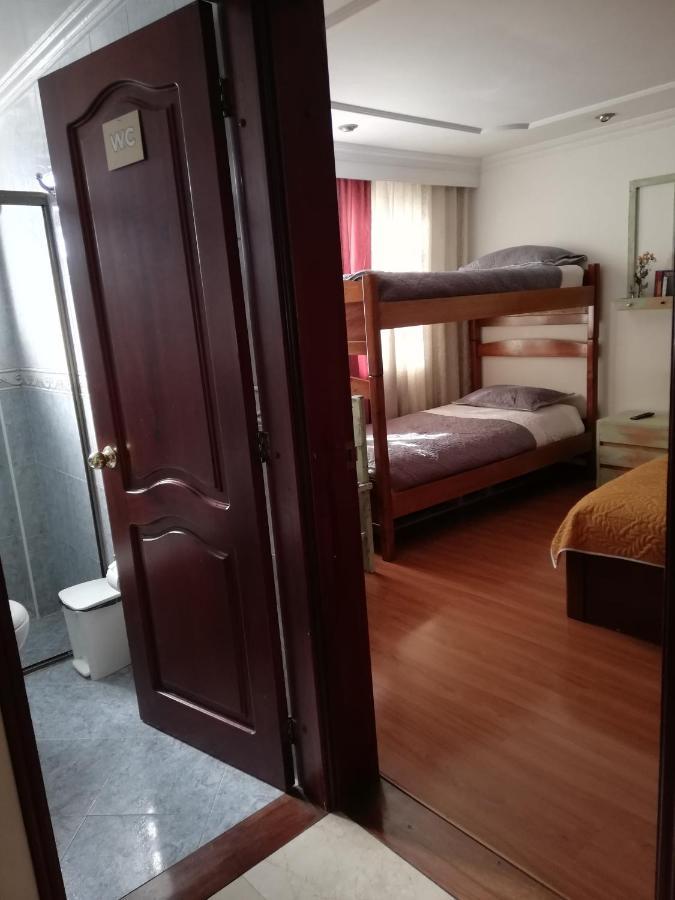 D'Lujo Bed & Breakfast โบโกตา ภายนอก รูปภาพ